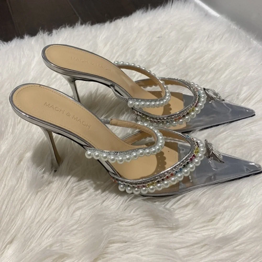 Mach & Mach‎ Diamond of Elizabeth Imitation Pearl pointed toe Mule size 39.5